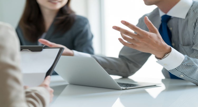 給与前払いサービス KeyVisual 画像01